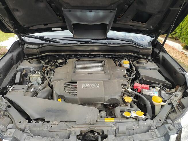 sprzedam subaru forester 2.0 Dizel 4x4 2017rok
