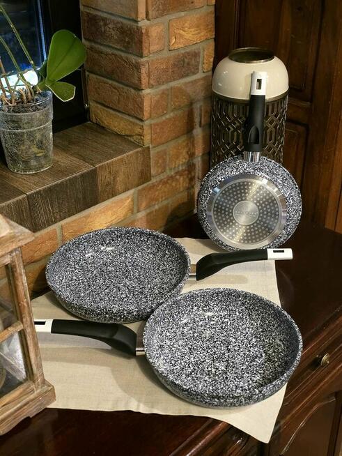 Zestaw patelni edenberg szare 149zl