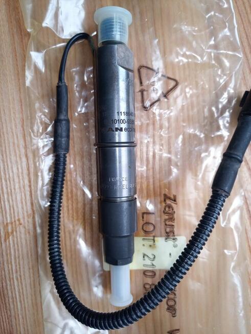 Wtryskiwacz sterujący MAN