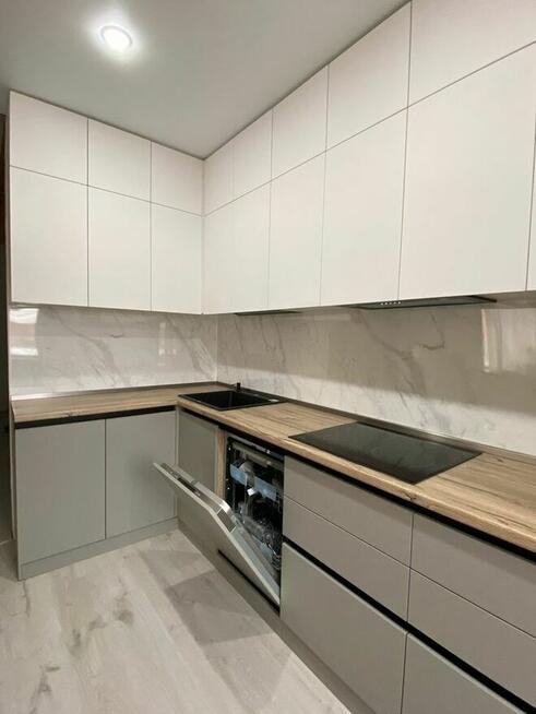 Meble na wymiar , usługi stolarskie , tarasy , podłogi