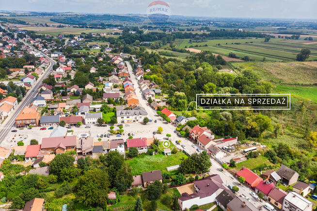 Narożna działka Nowy Rynek 9, Nowe Brzesko