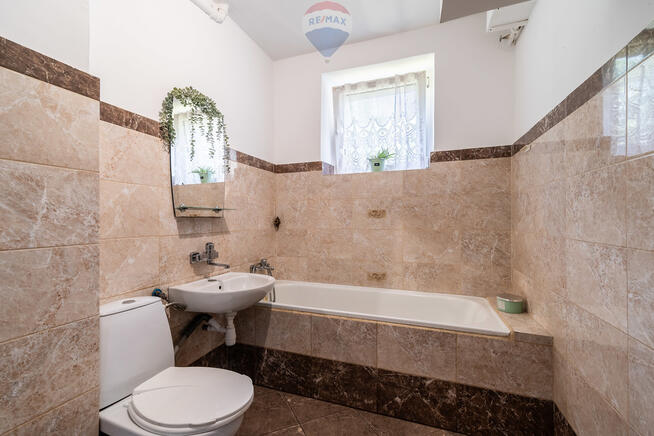 Dom, siedlisko, duża działka