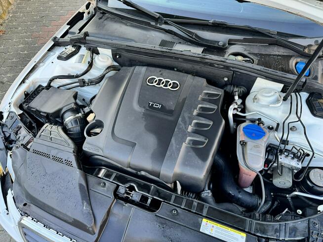 Audi A4 A180 136 AMG#Automat#Full LED#Mały przebieg