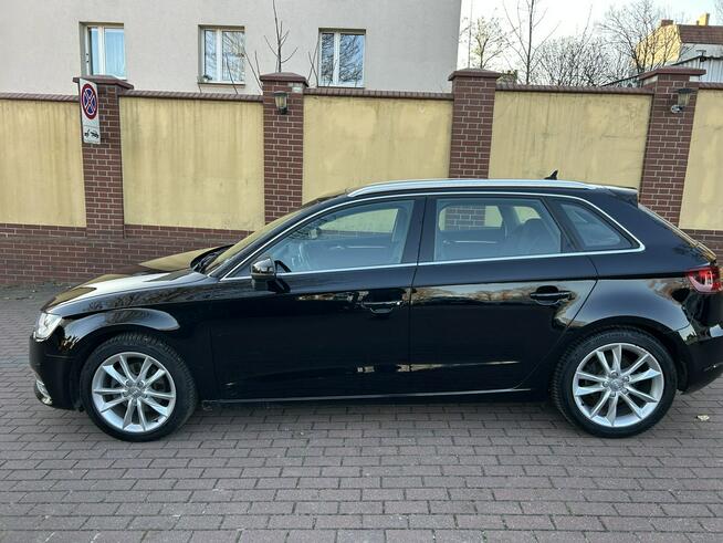 Audi A3 Sportback 1.4 TFSI Ambition SZKLANY DACH