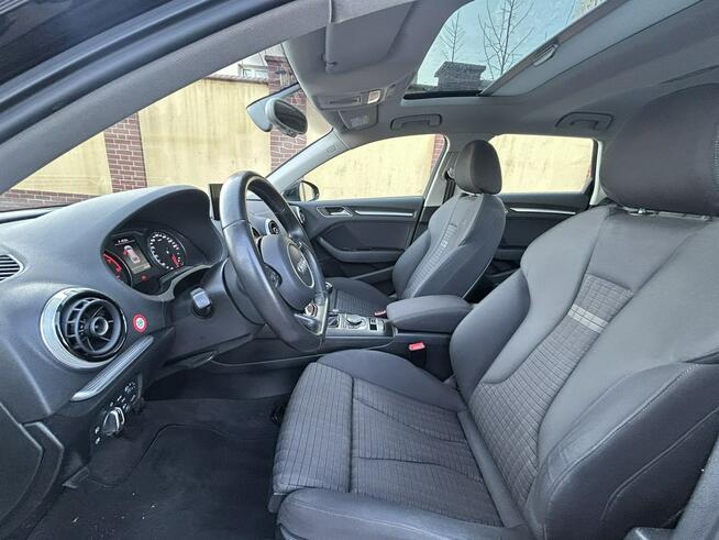 Audi A3 Sportback 1.4 TFSI Ambition SZKLANY DACH