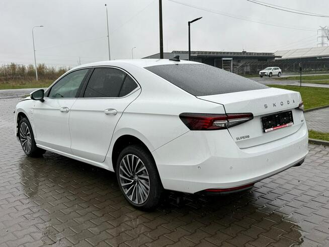 Škoda Superb Laurin&Klement*Kamera360*HeadUP*Masaże*4x4*DSG*FullLED*Webasto*FV23%