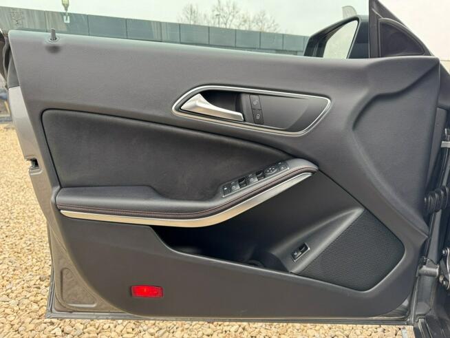 Mercedes CLA 45 AMG Tempomat / Kamera Cofania / Panorama / Fotele RECARO / FV Marża