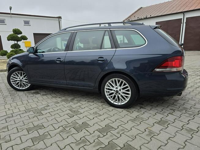 Volkswagen Golf 1,2Turbo benz. Navigacja.Kliamtr 2 str.Hak.Tempomat.Alu.kredyt.OKAZJA