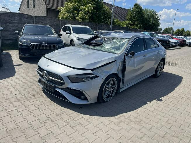Mercedes A 250 AMG Line 4Matic Skóra Virtual Pamieć ust. 224KM