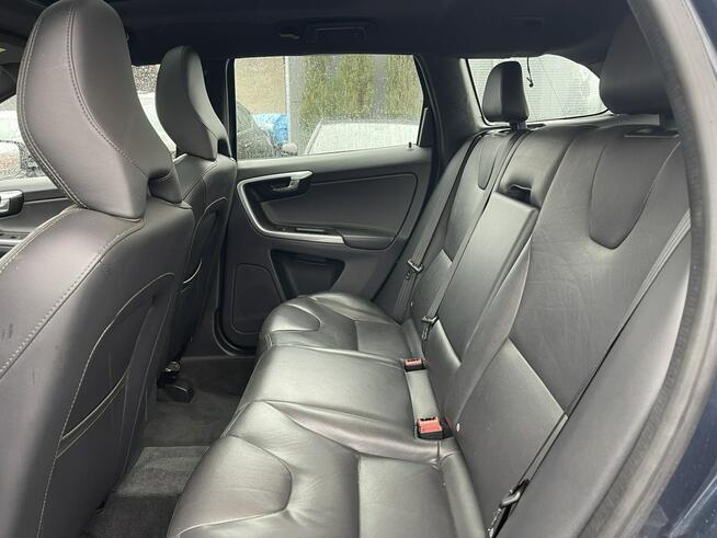 Volvo XC 60 D5 Summum 4x4 Automat Panorama Skóra