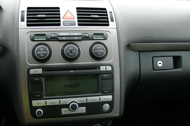 Volkswagen Touran Super stan 7 miejsc