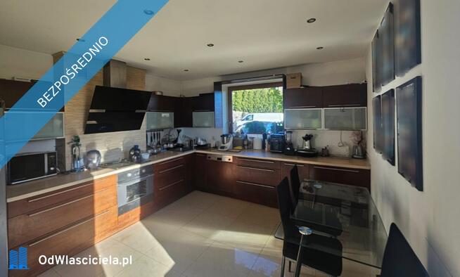 Komfortowy dom na wzgórzu z dużą działką i spektakularnymi widokami!