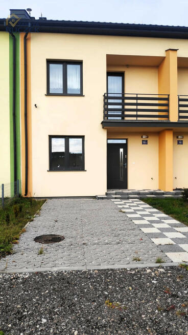 Dom Bieniewice gm. Błonie, Dobra