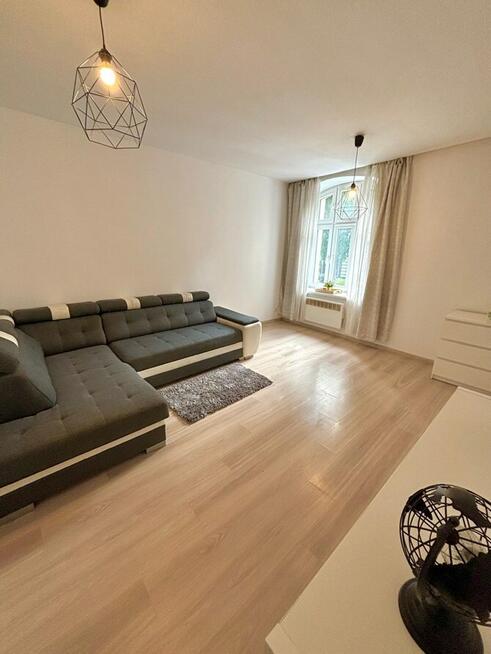 Jasna, funkcjonalna kawalerka, Chodkiewicza 10