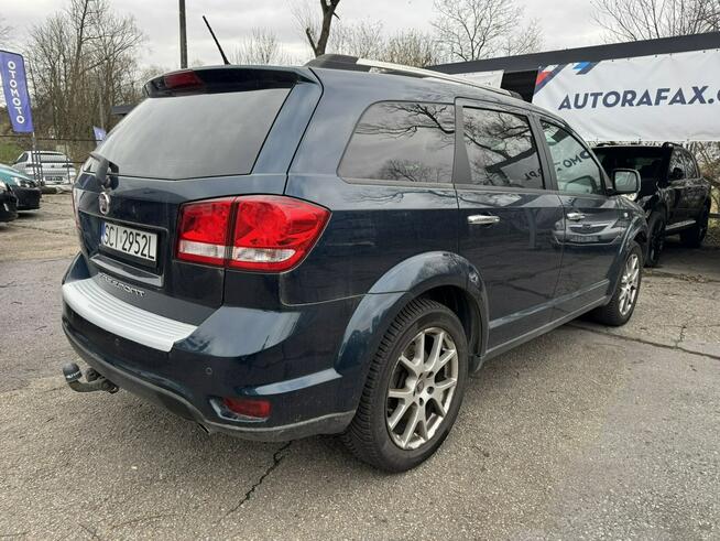 Fiat Freemont Klimatronic 3-stref, Podgrz. fotele, 7 osobowy, Skóra, Hak