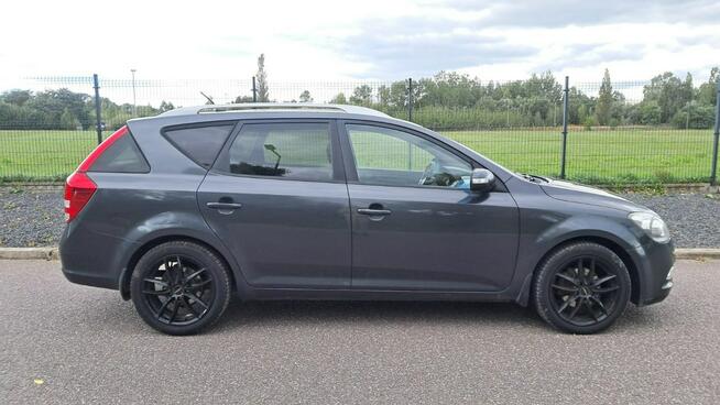 Kia Cee'd CRDi 1.6 2010r Klima AUX USB Isofix Czujniki Skóra Kombi FIlm