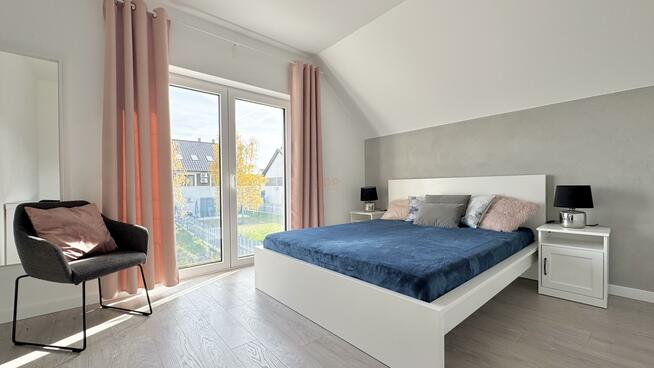 Dom Ślęza gm. Kobierzyce, Główna