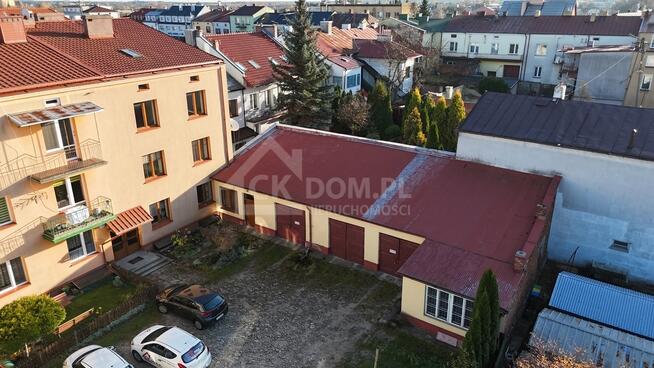 Kamienica w centrum Staszowa - bardzo dobry stan