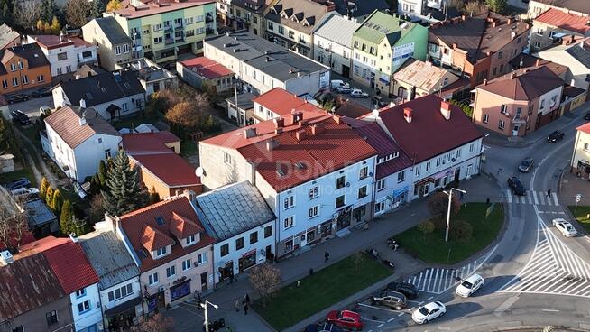 Kamienica w centrum Staszowa - bardzo dobry stan
