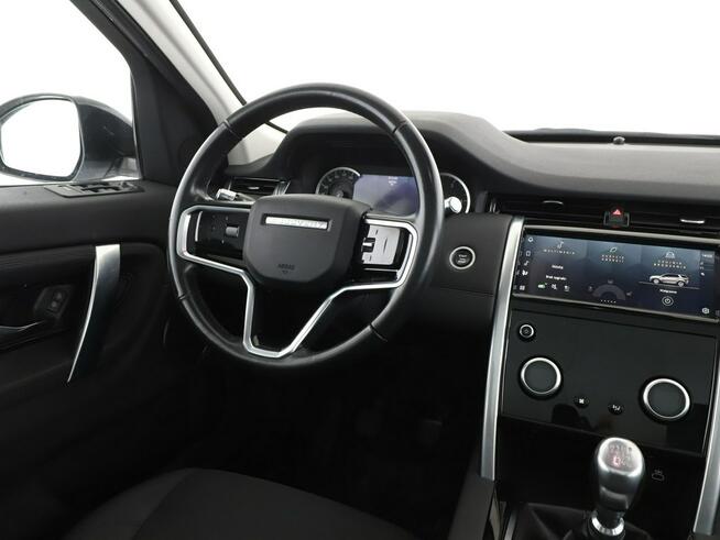 Land Rover Discovery Sport LIFT 2.0D D165 Panorama Tempomat Nawigacja GrzaneFotele Kamera PDC LED