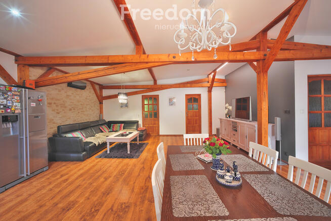 Dom ze dużą stolarnią i 2 działki!