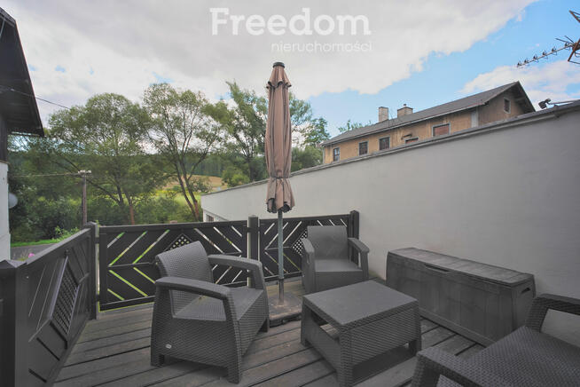 Dom ze dużą stolarnią i 2 działki!