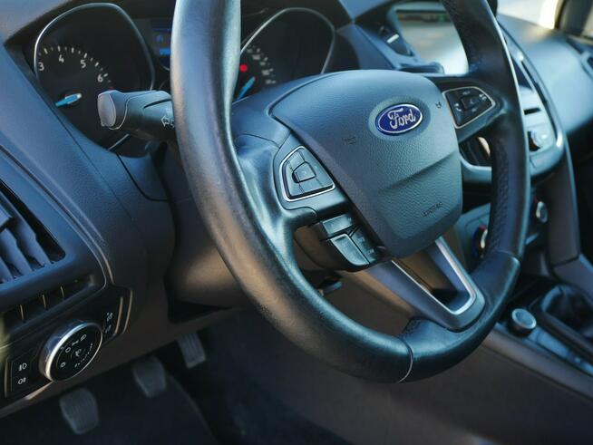 Ford Focus 1.0 E-Boost 125KM Eu6 Kombi -Navi -Nowy rozrząd -Pakiet zima
