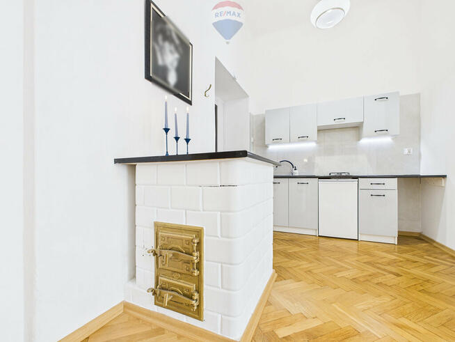 Krakowskie Przedmieście – 2 apartamenty | ROI 11%