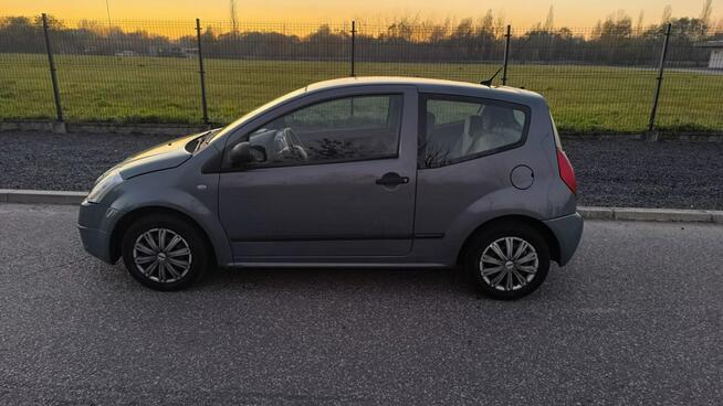 Citroen C2 1.1 Benzyna 68KM 2003r 3drzwiowy niski przebieg 108tys km 1wł w PL