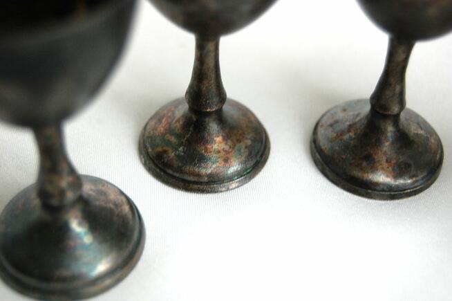 Posrebrzane kieliszki platerowane srebrem likieru PRL