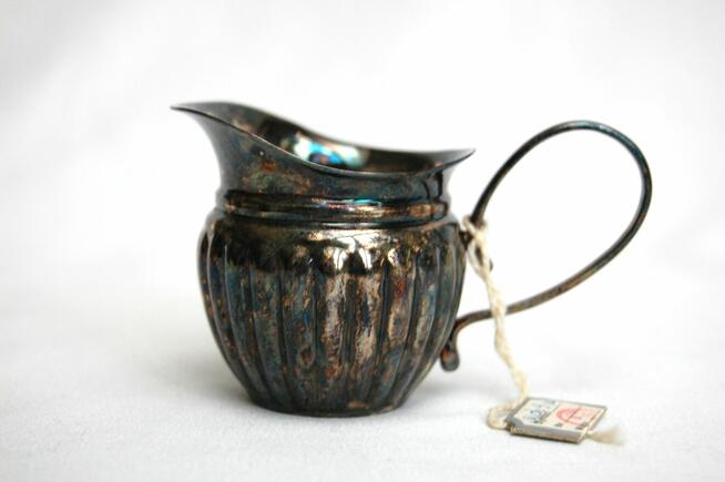 Posrebrzany mlecznik platerowany srebrem Resovia PRL