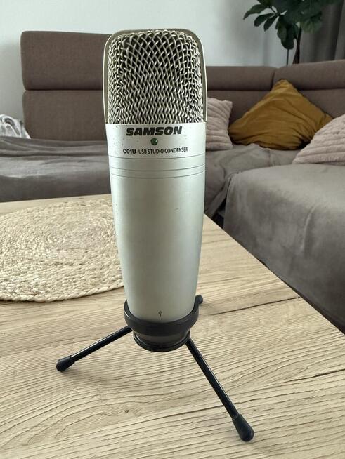 Mikrofon samson C01U