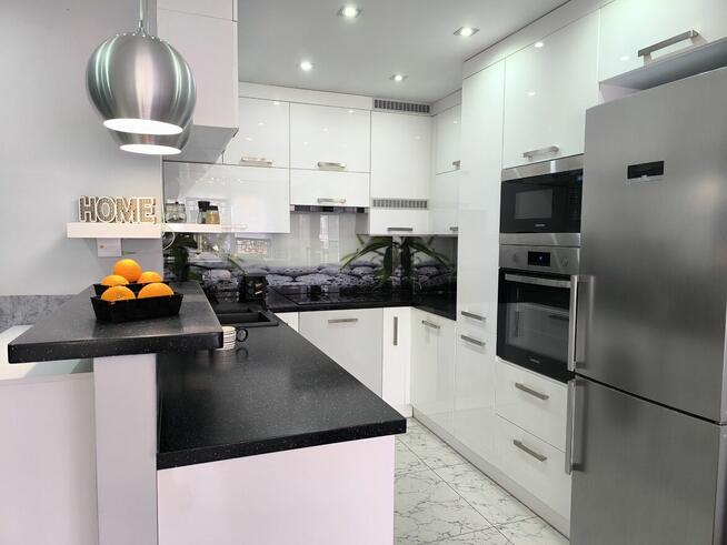 M-4 wysoki standard os. Żeromskiego