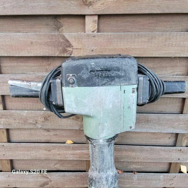 MŁOT WYBURZENIOWY HITACHI H90SC tylko za 3950 zł