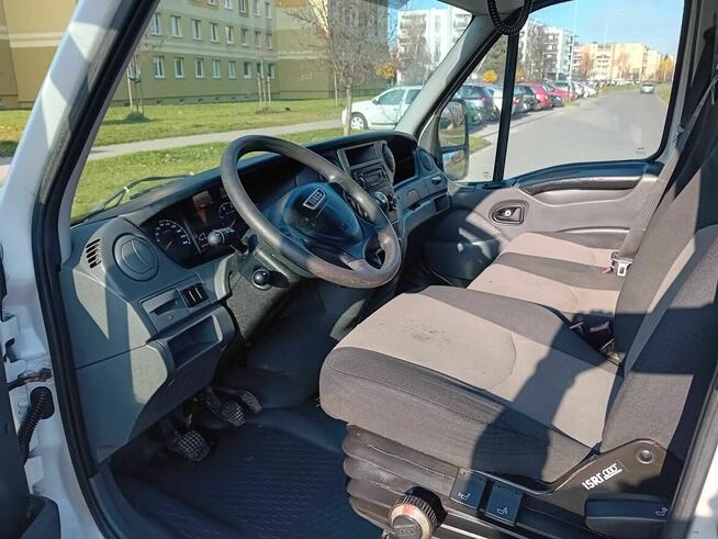 Iveco 50C15 skrzynia 4.9x2.1 DMC3500 KAT.B z klimatyzacją Lift