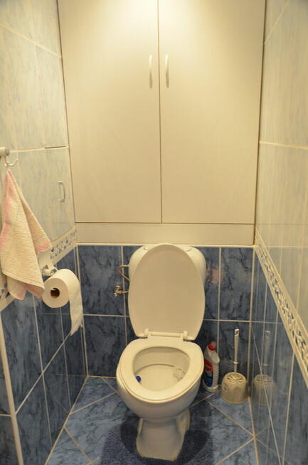 2 pokoje, oddzielna kuchnia , parter, w nowym budownictwie