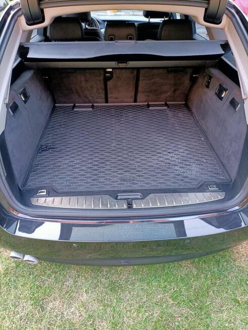 Sprzedam samochód osobowy