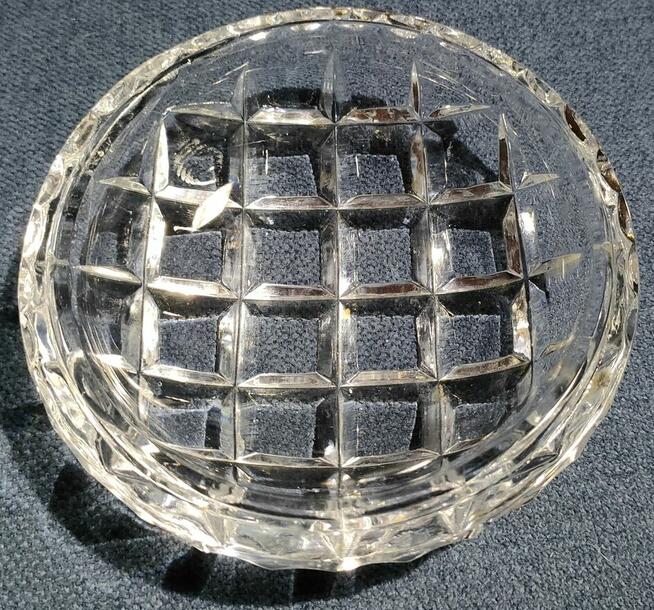 kryształy – miseczki, patera i cukierniczka (nr 14–20)