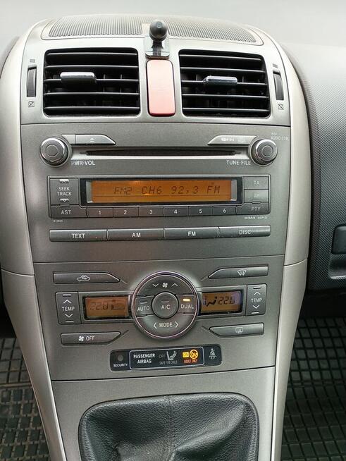 ZADBANY AURIS z roku 2007 diesel TANIO !!!!