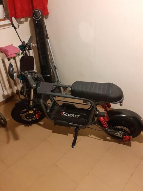 Sprzedam pojazd elektryczny za 2400zl