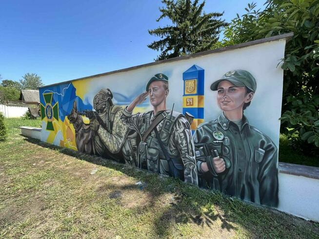 Artystyczne dekoracje ścian