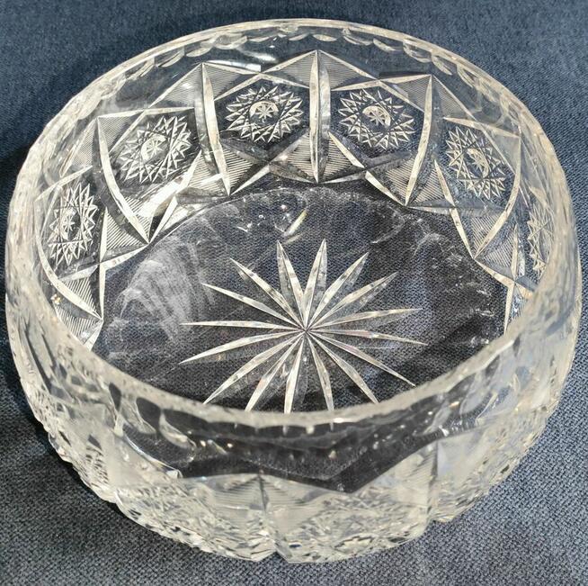 kryształy – misy , popielniczka i paterki (nr 9–13)