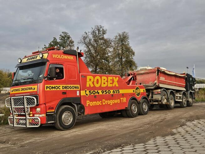 POMOC DROGOWA HOLOWANIE ROBEX CIECHANÓW PŁOŃSK LAWETA