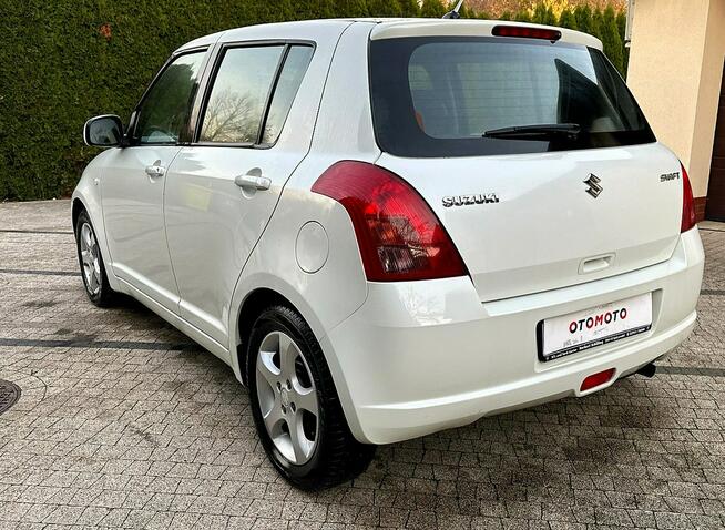 Suzuki Swift 1.3 92KM Comfort 5Drzwi BiałaPerła Zarejestrowany Opłaty