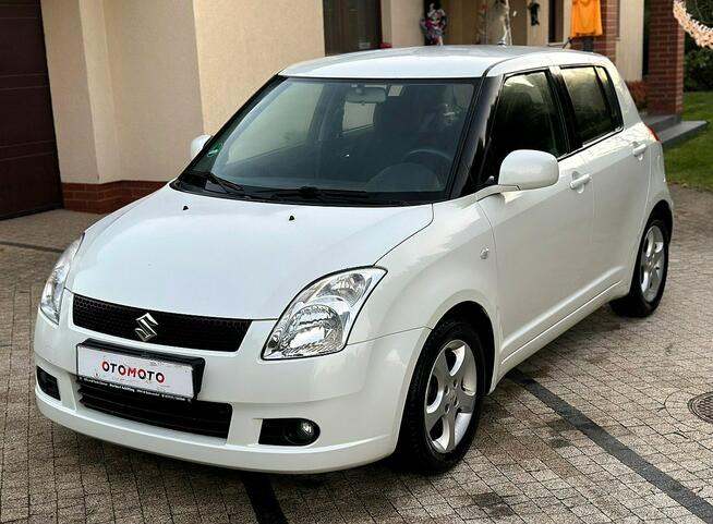 Suzuki Swift 1.3 92KM Comfort 5Drzwi BiałaPerła Zarejestrowany Opłaty