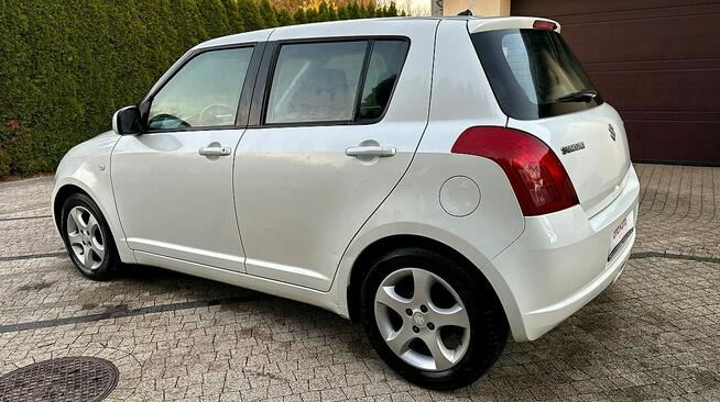 Suzuki Swift 1.3 92KM Comfort 5Drzwi BiałaPerła Zarejestrowany Opłaty
