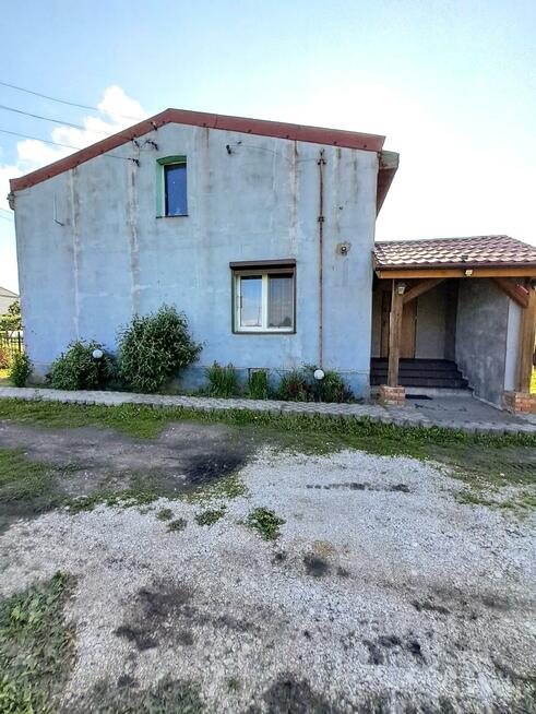 Dom Międzylesie gm. Damasławek