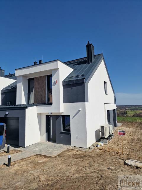 Dom Michałowice, Michałowice