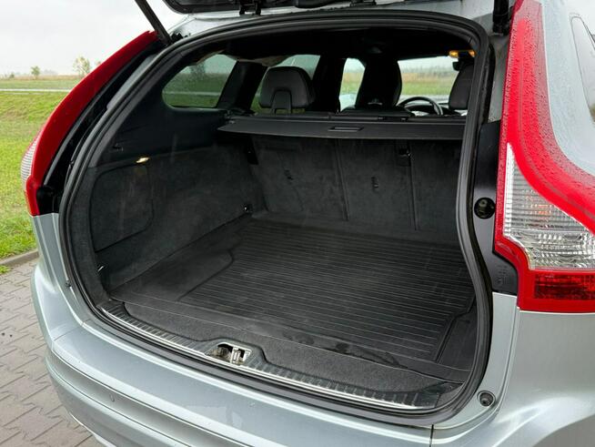 Volvo XC 60 Inscription*Panorama*Automat*AWD*Grzanakierownica*Nawigacja*Serwis*