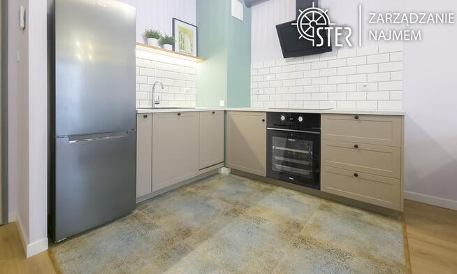 Stogi, 2 pokoje, balkon, hala, długoterminowo